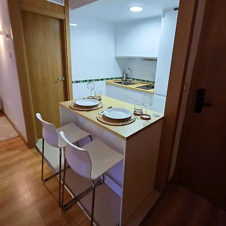 Апартаменти Estudio Alay Pepita En Puerto Marina Бенальмадена